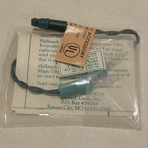 Hallmark Christmas ornament - Look It’s Santa - 1992 with lighting - Picture 5 of 8